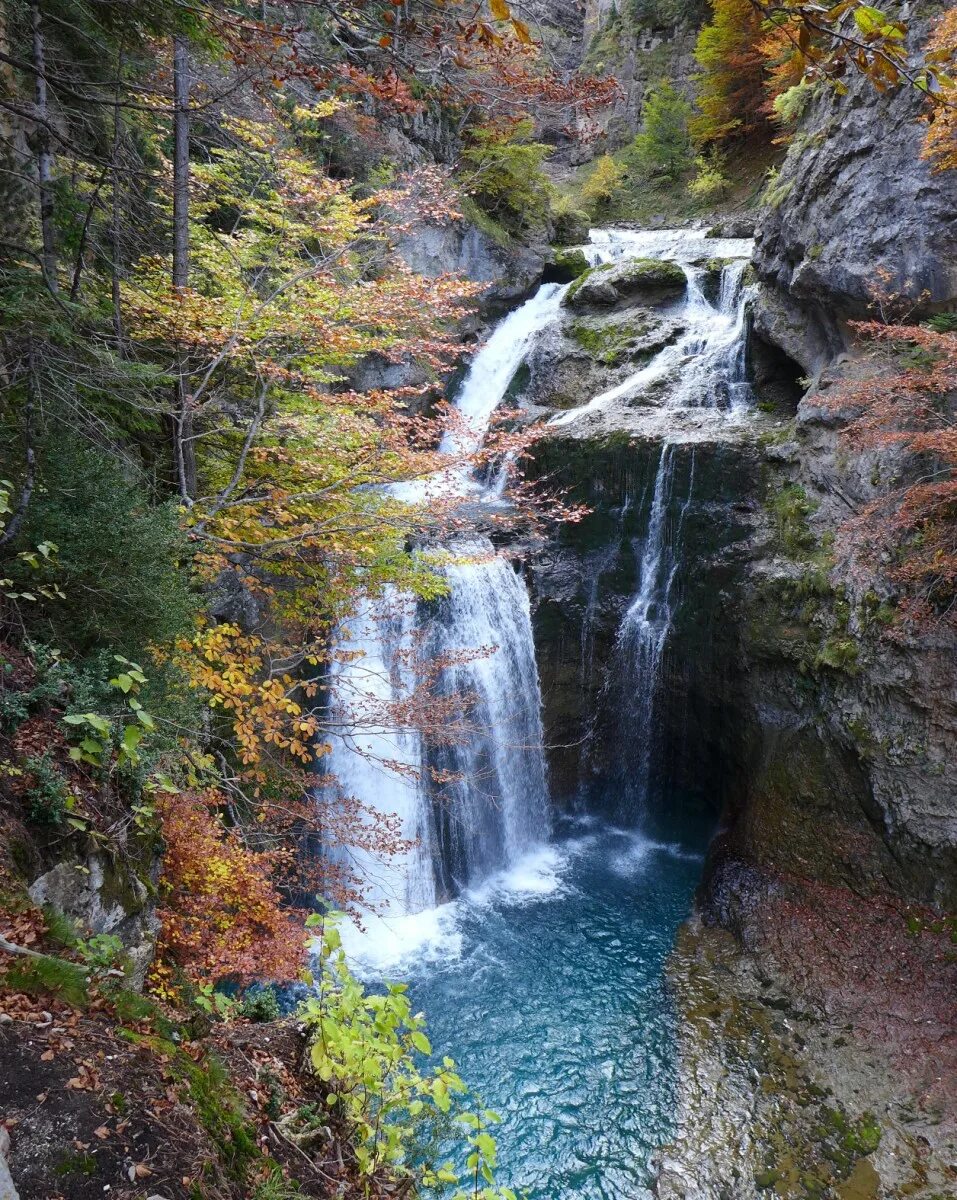 Tara labs cascade noise. Cascada and the ground mini. Зеленый каньон сиде. Скрадинский бук высота. Cascade tara.