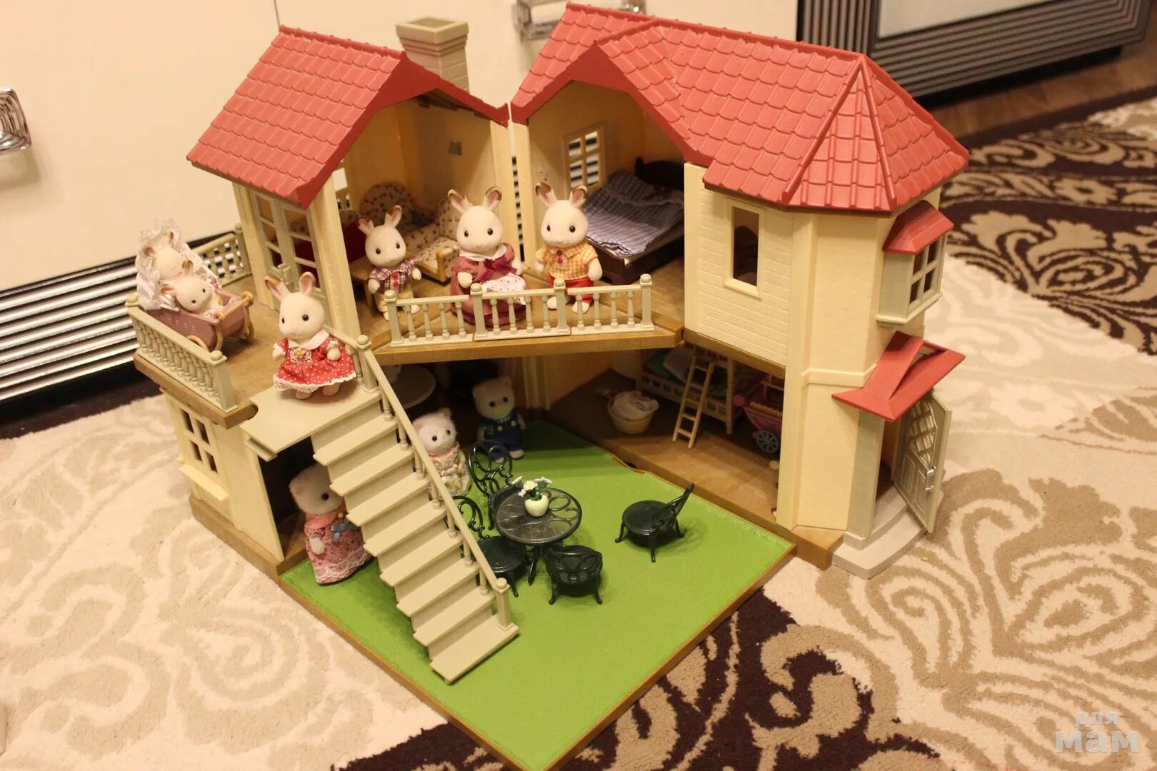Набор sylvanian families "большой дом со светом" (2752). Сильвания фэмили большой дом. Сильвания фэмили большой дом со светом. Сильваниан фэмилис домик марии. Сильвания фэмили пони.