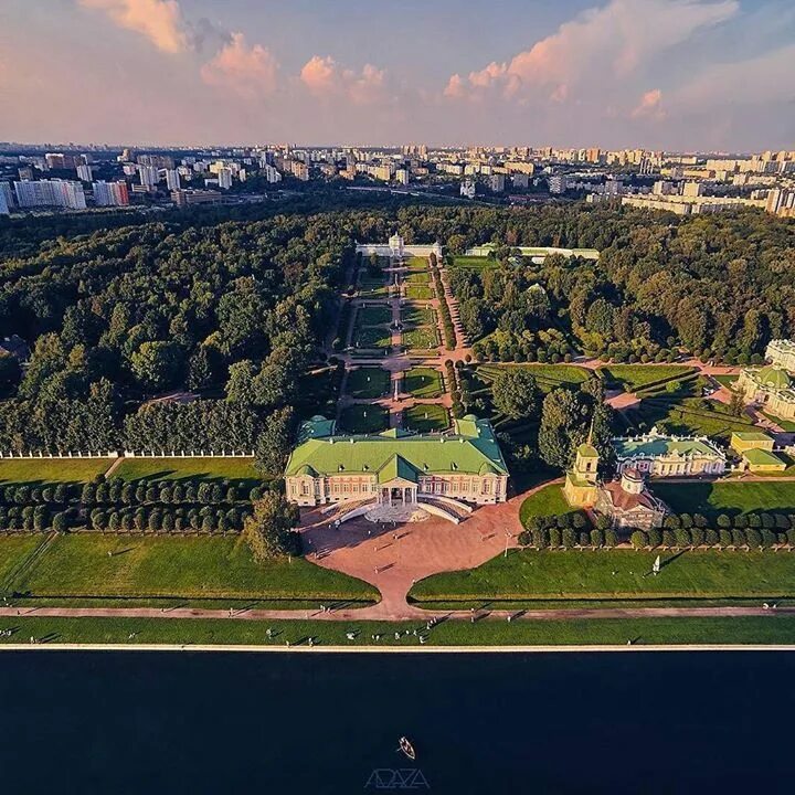 Усадьба г москва. Кусково музей усадьба парк. Парк усадьба Кусково, Москва.. Вешняки усадьба Кусково. Музей усадьба Кусково вид сверху.