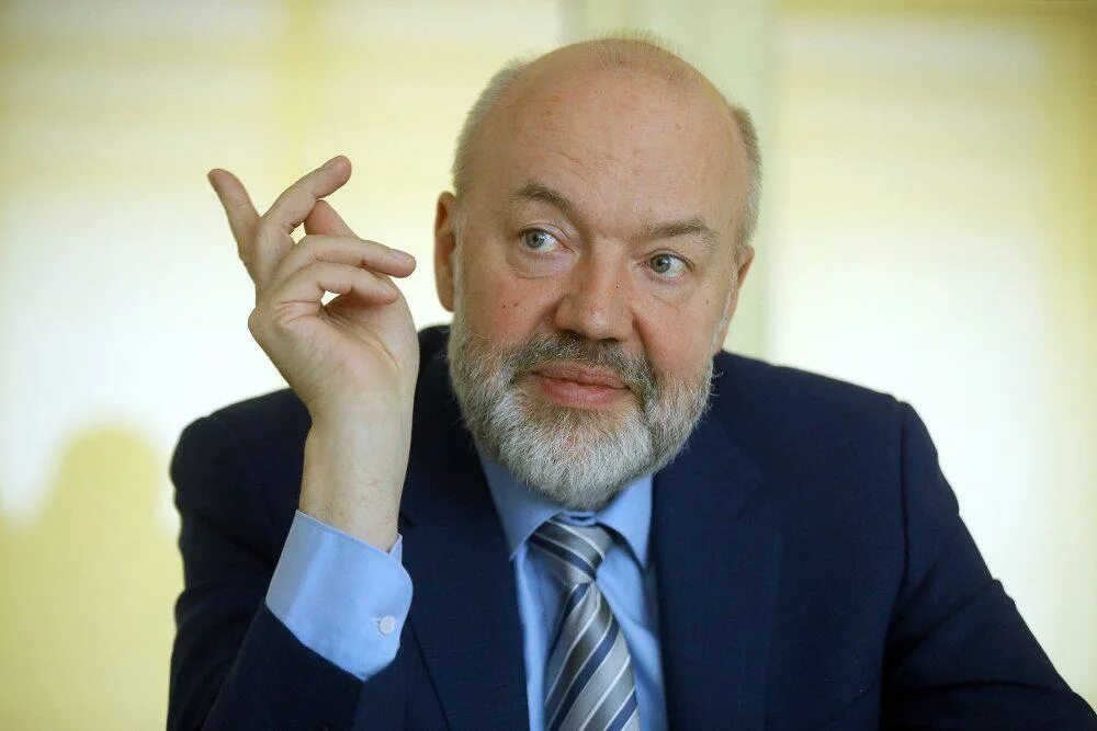 Автор сотен российских законов Павел Крашенинников, объясняет, что конкретно изм