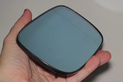 Зеркальный элемент тойота