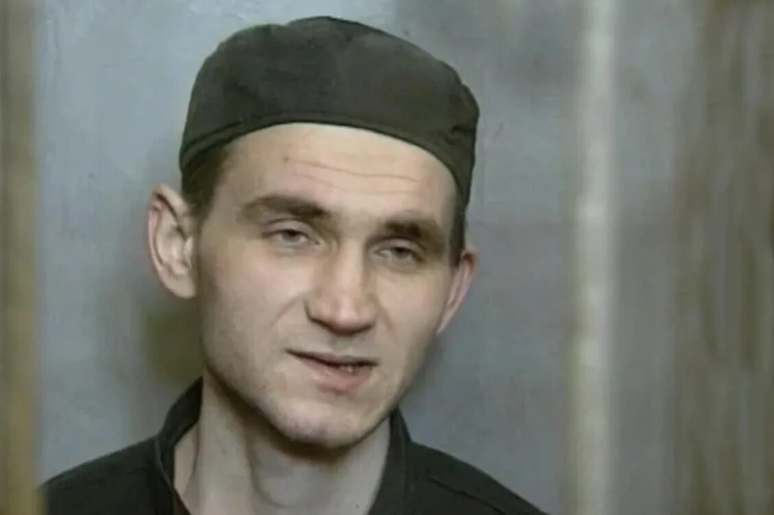 Валите маньяк. Муханкин маньяк сейчас.