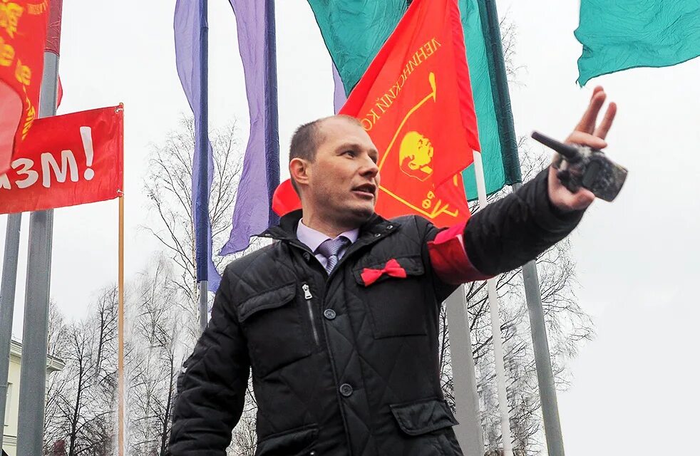 Парад кпрф. Кпрф карелия. Карелия коммунисты. Карелия и коммунисты. Победа коммунистов 1945.