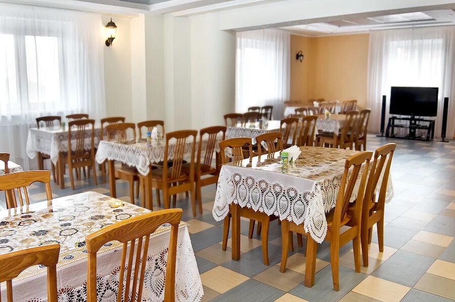 Встреча в кафе. Кафе встреча димитровград. Кафе встреча сясьстрой. Кафе встреча пикалево меню. Кафе усадьба на вавилова.