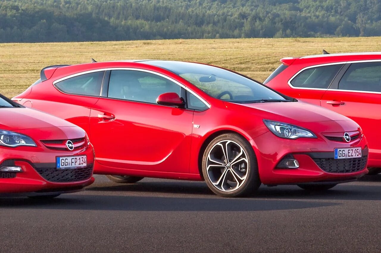 Astra glibc. Opel astra gtc 2025. opel astra gtc 2025 купе. opel astra gtc 2016. opel astra gtc 2025.