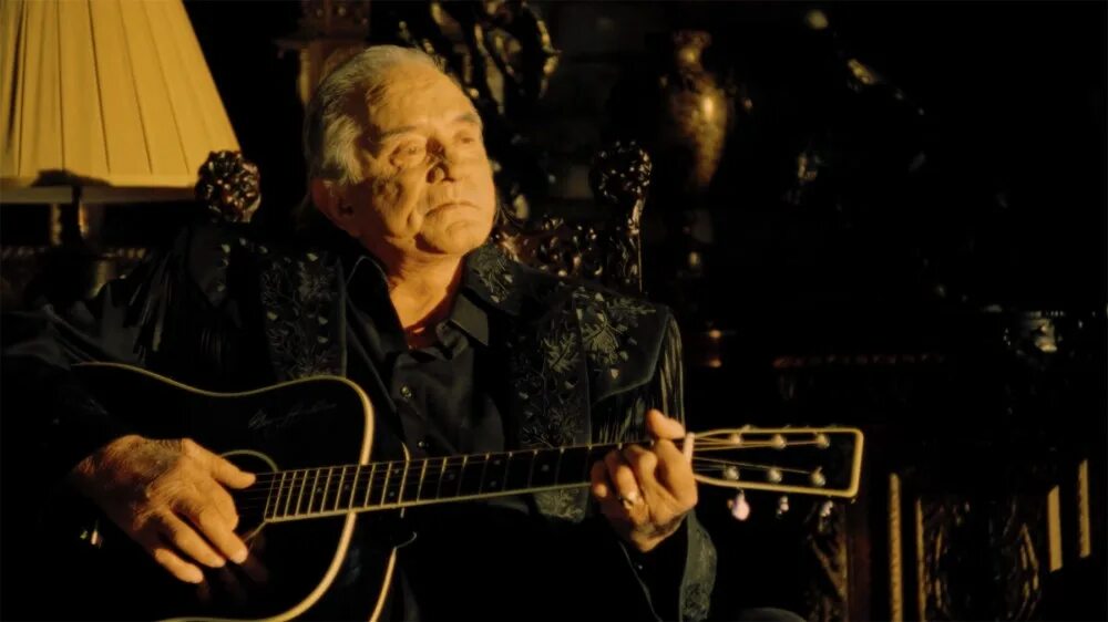 Johnny cash 2008. Джонни кэш херт. Johnny cash 2002. Johny cash hurt. Джонни кэш hurt.