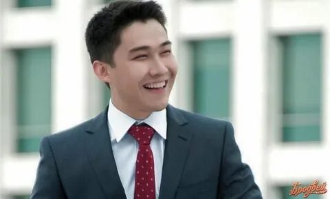 Үшбұрышты призмамен қиылысында тірек нүктелерін табу