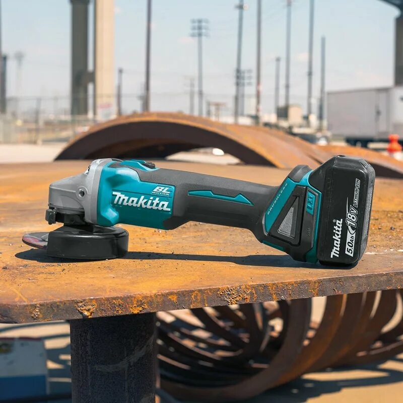 Makita lxt купить. Макита LXT 18v. Makita 18v LXT инструмент. Grinder Makita Brushless. Makita dga504z.