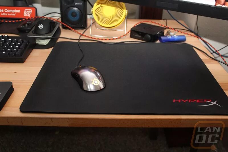 Hyper os pad. Hyperx fury s pro large. hyperx mousepad hyperx. hyperx fury x mousepad. коврик большой для мыши и клавиатуры hyperx.