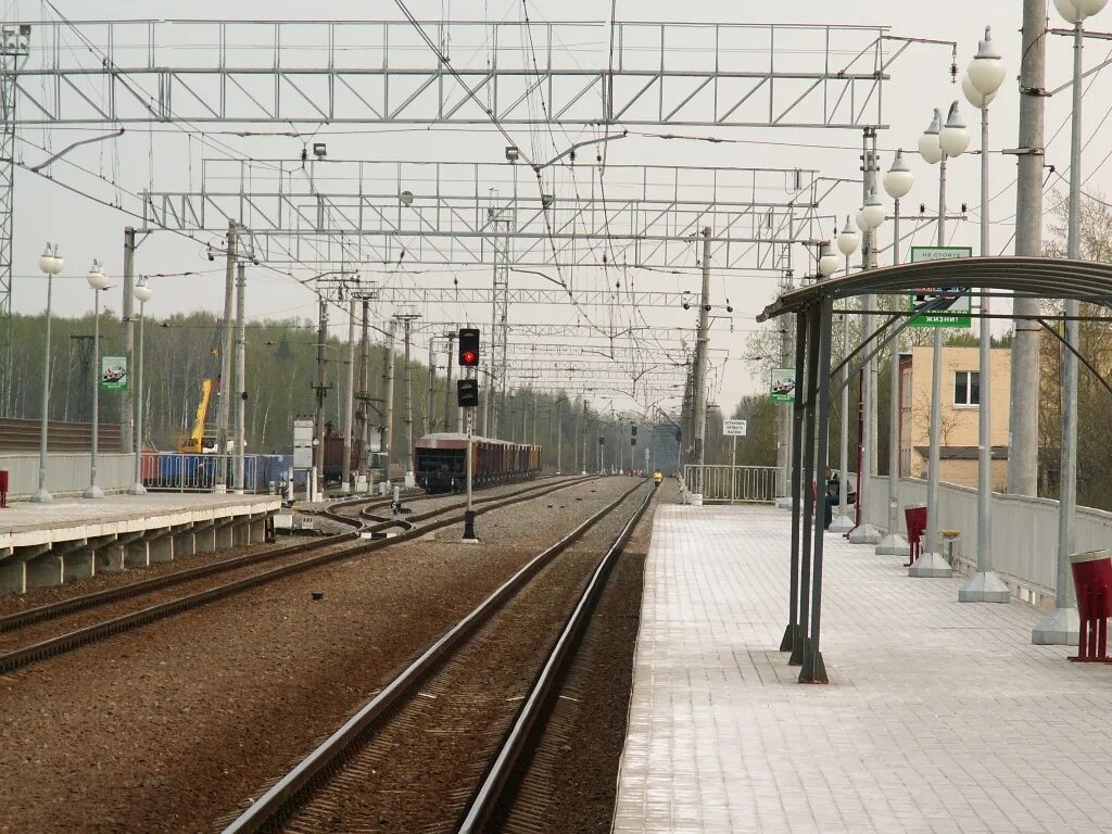 Большая Волга станция ЖД. Платформа большая Волга. Г.Дубна вокзал. Дубна город вокзал.