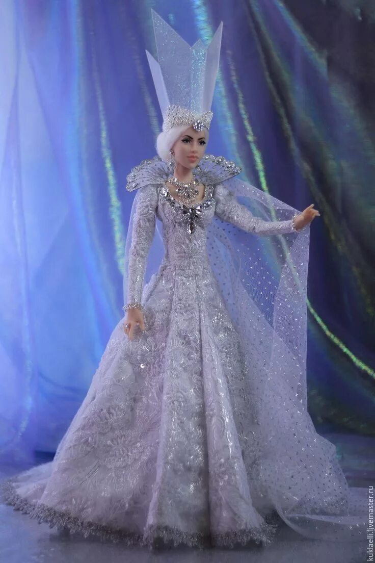 Кукла снежная королева. Кукла снежная королева. Кукла снежная королева. Кукла снежная королева кукла снежная королева. Кукла фарфоровая снежная королева.