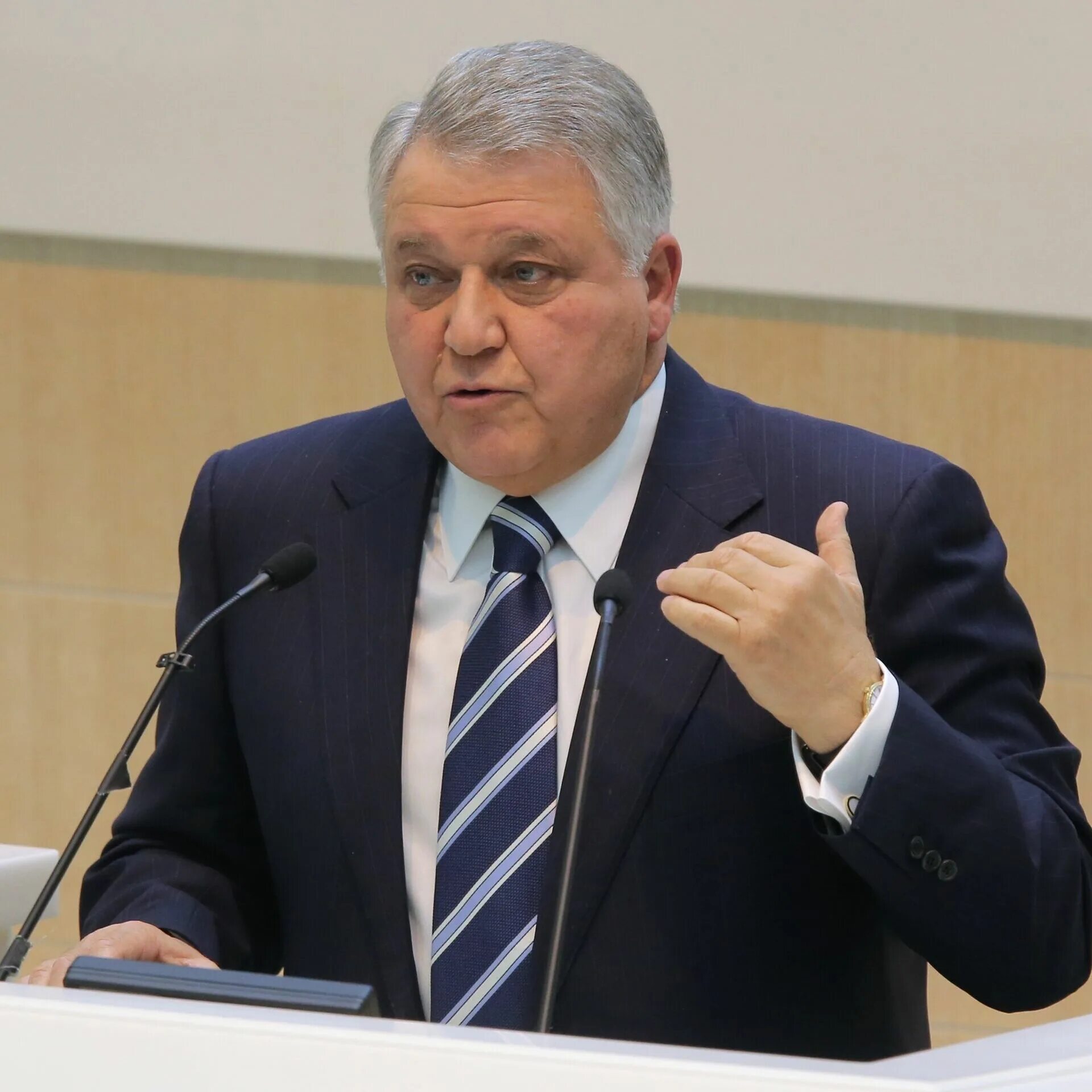 Михаил ковальчук директор курчатовского института. Михаил ковальчук директор курчатовского. Ковальчук михаил валентинович курчатовский институт. Ковальчук курчатовский институт. Ковальчук курчатовский институт.