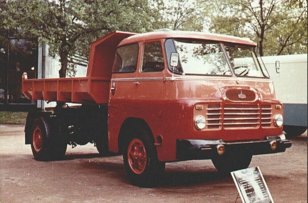 Csepel d754. Csepel d700. Грузовик чепель d-754. Чепель 450. Грузовики венгрии.