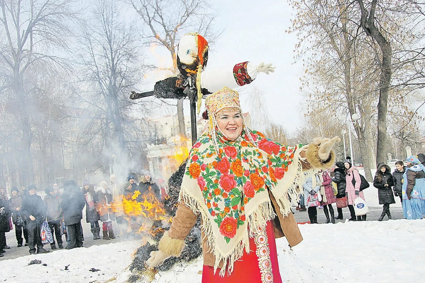 Как называется зимний праздник. Чучело марены. масленица. праздник масленица. масленица в украине.