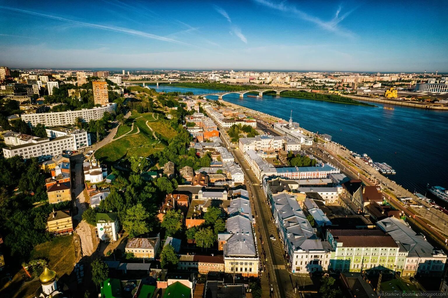 Какие магазины есть в нижнем новгороде. Нижний Новгород с высоты птичьего полета. Нижний Посад Нижний Новгород. Panorama Нижний Новгород. Канавинский район Нижний Новгород с высоты птичьего полета.