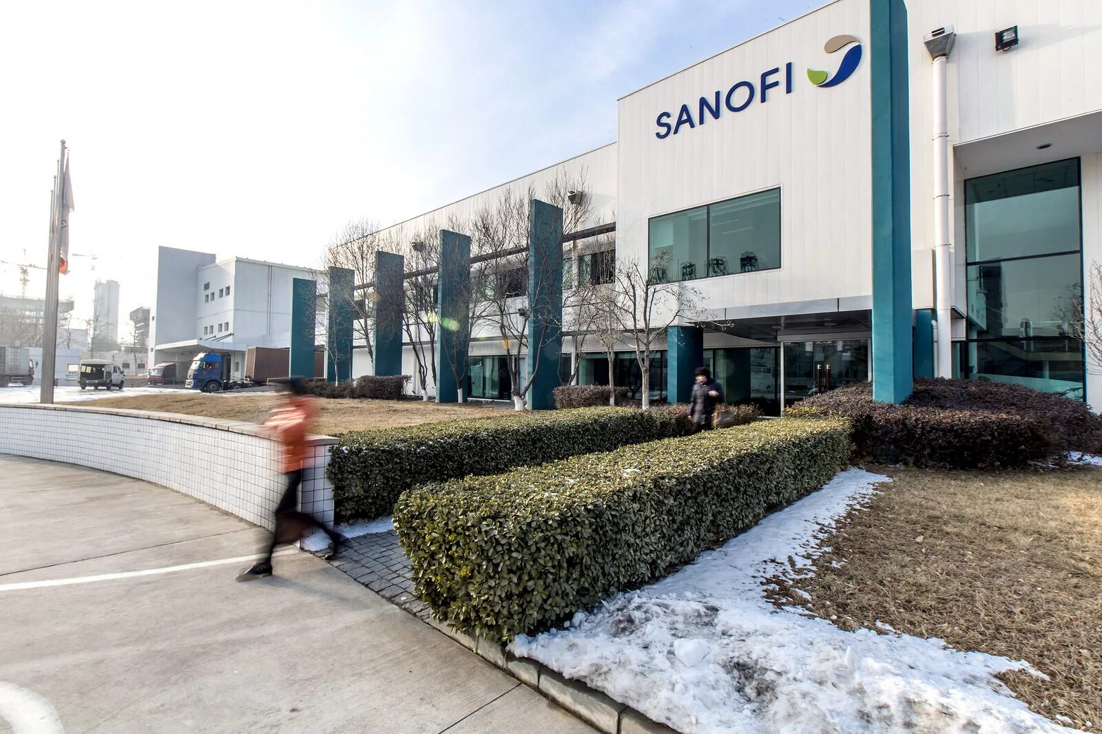 Adacel sanofi. Sanofi фармацевтическая компания. Санофи орел. Санофи производитель. Франция, sanofi-aventis.