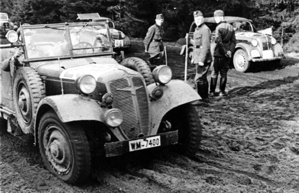 Автомобили вермахта kfz-2. Kfz. Mercedes benz 1936. Опель адмирал 37. Мерседес бенц 170v.