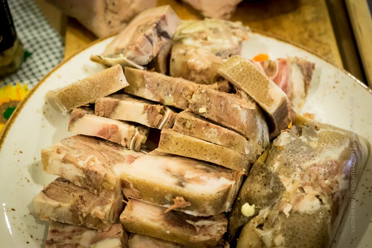 Зельц сальтисон. Как можно сделать зельц из головы. Сальтисон ~ 450г. Сальтисон маринарский. Зельц сальтисон.