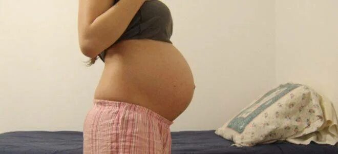Животик на 32 неделе беременности. Живот на 33 неделе беременности фото. Живот на 32 неделе беременности фото. Живот на 36 неделе беременности. 32 неделя беременности шевелится