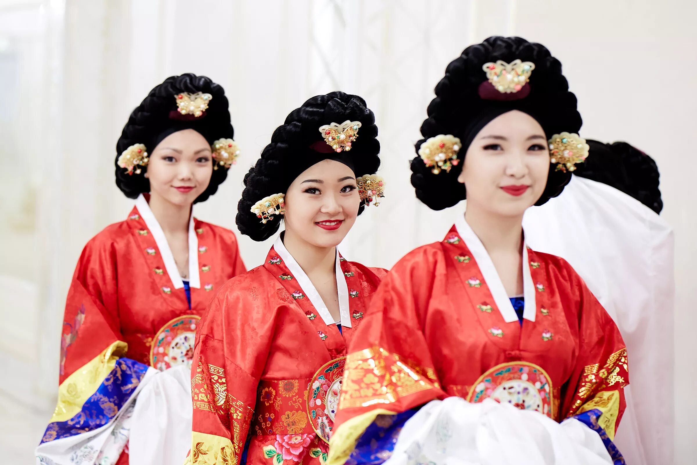 фестиваль каннын дано в южной корее. фестиваль культуры силла корея. национальный костюм кореи. культура южной кореи. население южной кореи этнический состав.