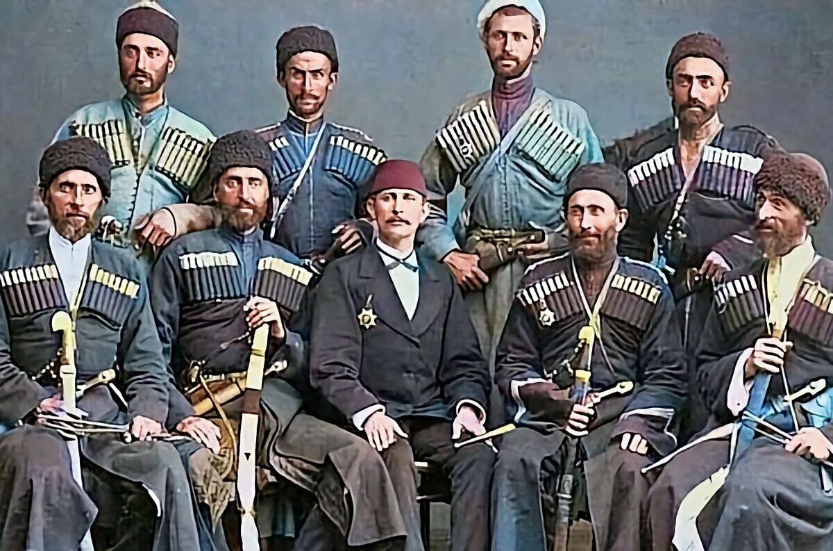 Абхазы и черкесы. Горцы абазины. абхазы черкесы абазины. адыги и абазины. адыги абхазы и абазины.
