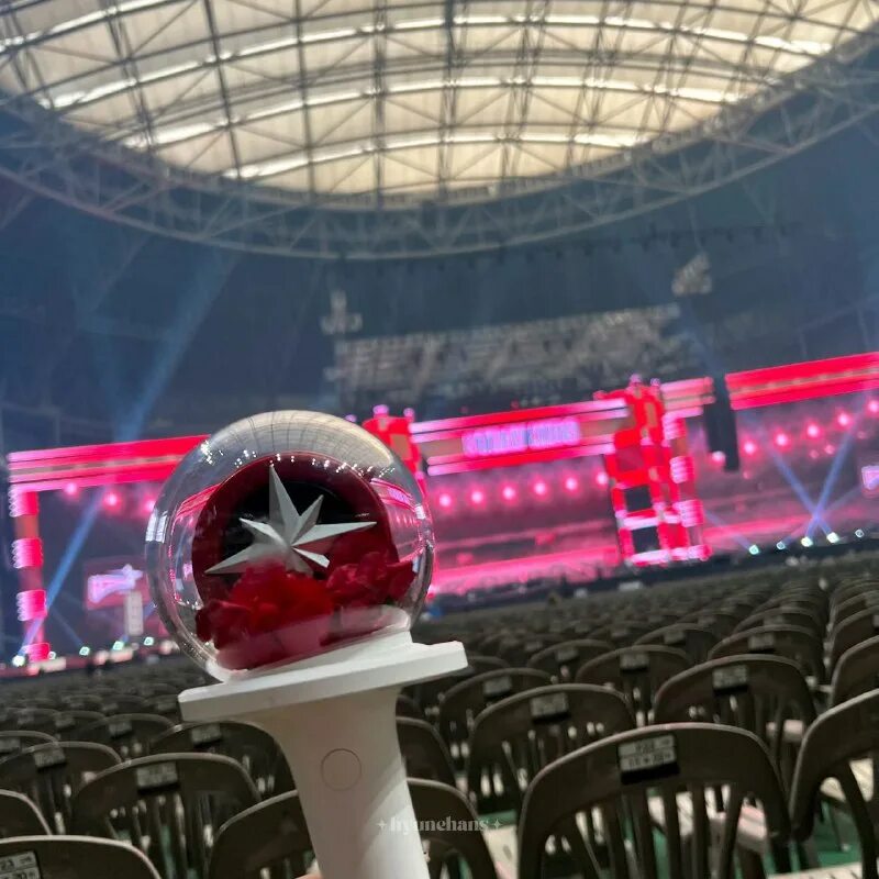 5 star dome tour 2023. недорогие карточки бтс. нью-йорк таймс сквер. 5 star dome tour 2023. Kspo dome seoul.