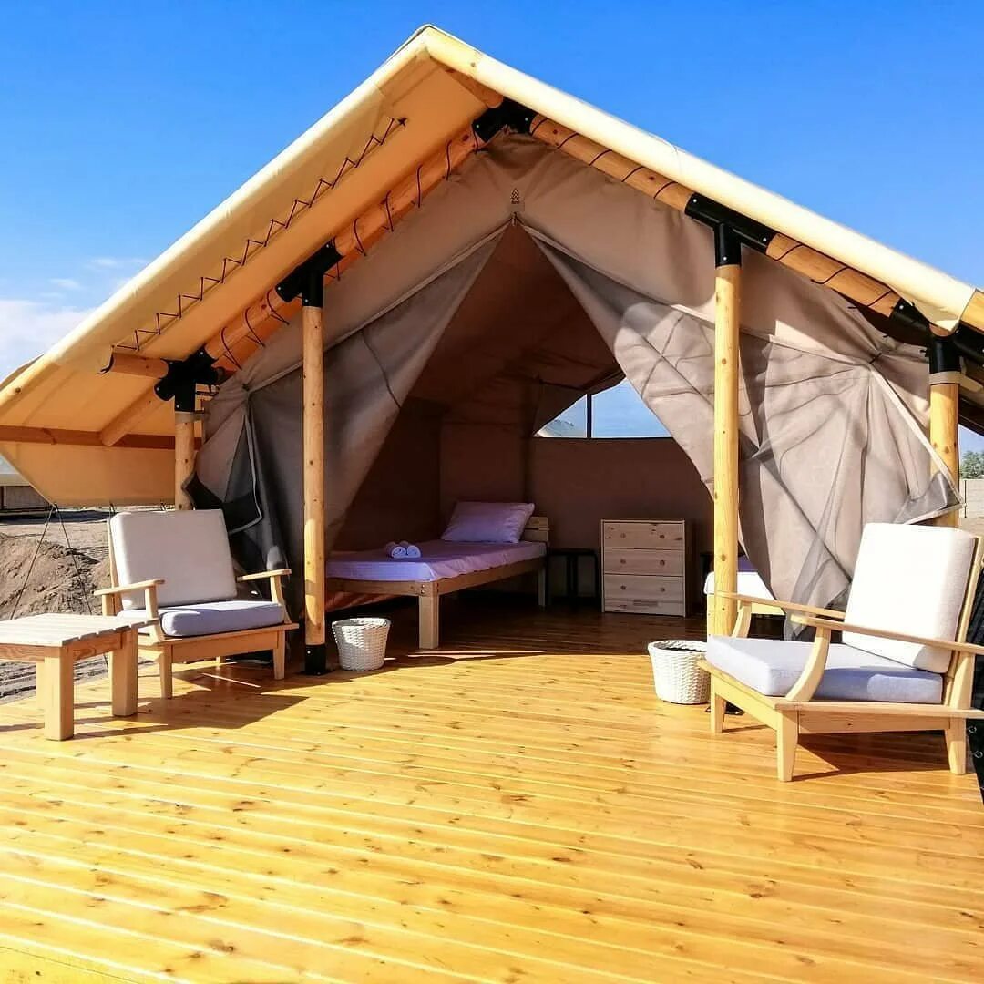 Глэмпинг малый утриш. Глэмпинг «берег кана». Глемпинг гаруда глэмпинг абхазия. Глэмпинг на черном море. Глэмпинг абрау.