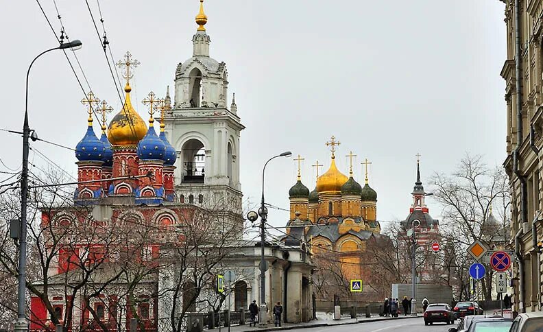 храмы москвы возле метро. храм христа спасителя парк. храм в сокольниках москва вознесение христово. храм москва китай город метро. храм на кулишках в москве.