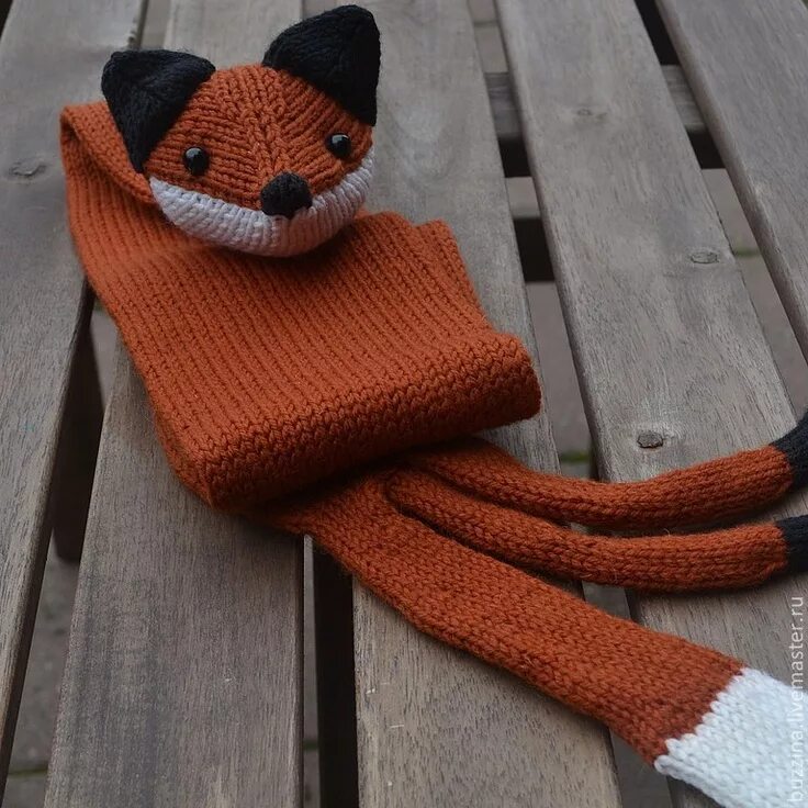 Шарф лисичка. Шарф лиса спицами. Шарф лис. Шарф лиса спицами. Лиса в шапке и шарфе.