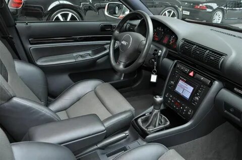 Открыть audi a4