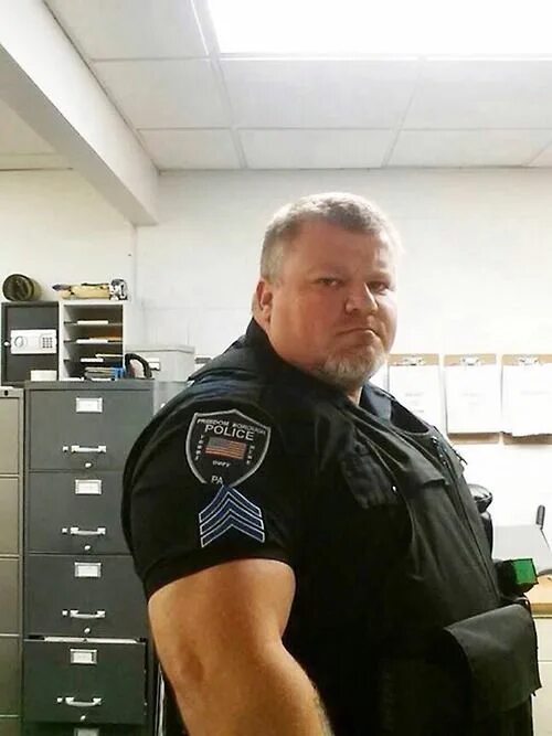 Daddy cop. Bear cop. Dad Bear policeman. Muscle Bear Police. Chubby daddy