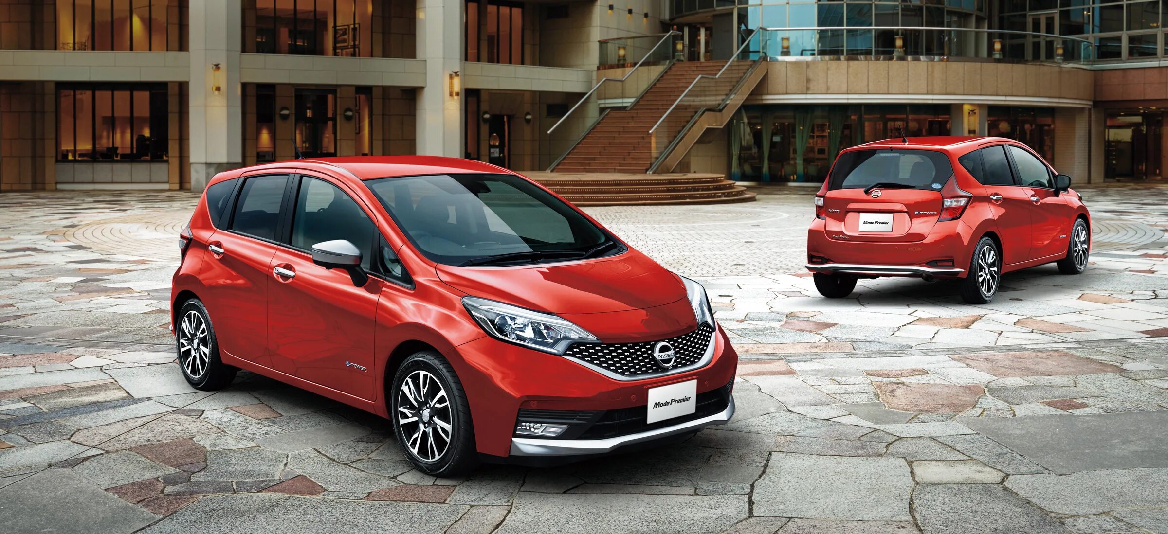 Nissan Note e-Power 2018. Nissan Note e-Power 2016. Nissan Note 2017 гибрид. Nissan Note e-Power Nismo.