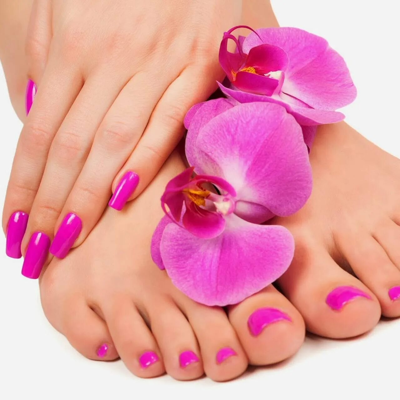 Manicure pedicure. Маникюр и педикюр. Педикюр. Красивый педикюр. Шикарный педикюр.