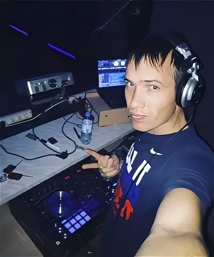 Диджей Брагин. Диджей Брагин Ярославль. CPA Life диджей. Zlobin фото DJ.