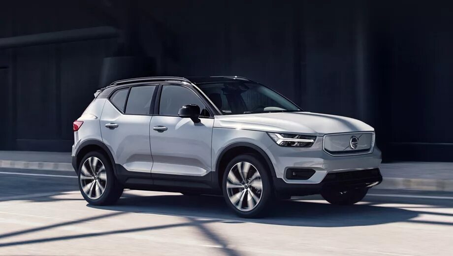 Вольво кроссоверы модельный ряд. Volvo кроссовер xc40. Volvo xc40 2020. Volvo xc60 2020. Volvo 40 xc40.