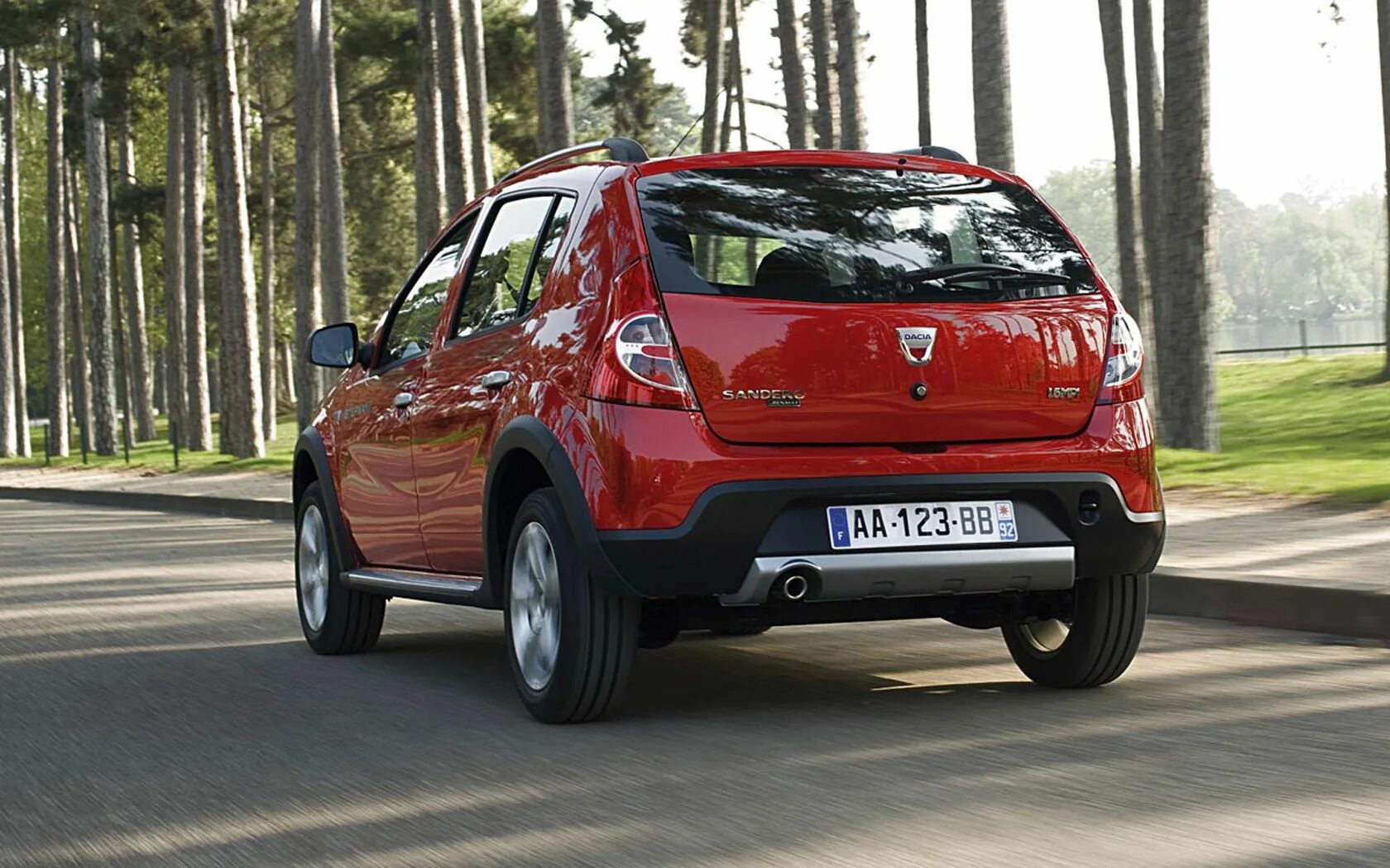 Sandero stepway 2012. Renault Sandero Stepway 1. Рено Сандеро степвей 1 поколения. Рено Сандеро степвей 2013. Renault Sandero Stepway 2013.