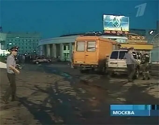 Август 2004 теракт метро Рижская. Взрыв у станции метро «Рижская» 31 августа 2004 года. Теракт у станции метро «Рижская». Теракт на рижской 2004