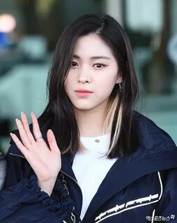 #FOTO 07.05.19 * Ryujin no aeroporto de Incheon, a caminho de Nova.