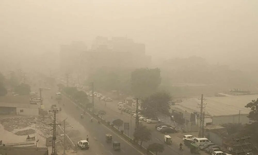 Смог том 1. Лахор Пакистан экология. Лахор Пакистан смог. Лахор загрязнение воздуха. Лахор Пакистан грязный город.