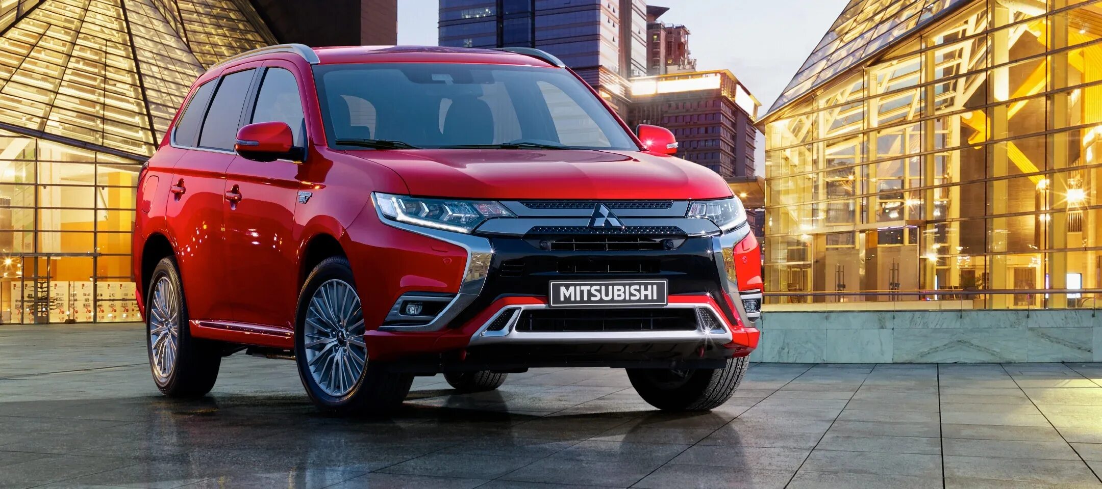 Митсубиси Аутлендер 2021. Mitsubishi Outlander PHEV 2023. Мицубиси Аутлендер 2022 PHEV. Mitsubishi Outlander PHEV 2021.