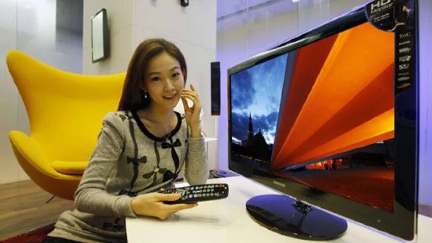 Tv topics. Монитор Samsung SYNCMASTER p2370. Samsung SYNCMASTER p2770hd. Samsung 27" p2770. Samsung 27 дюймов pls.