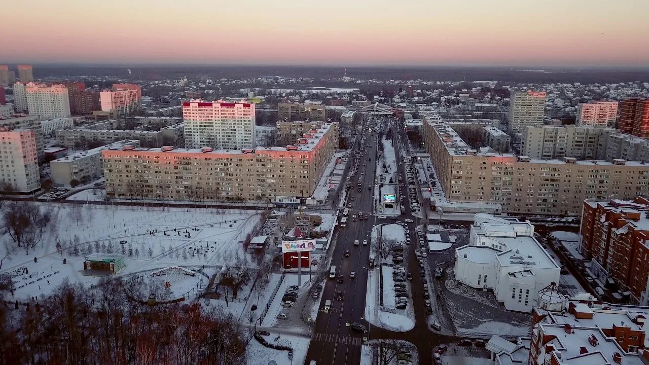 Г лобня россия. Лобня. Лобня с высоты птичьего полета. Лобня Московская область. Лобня площадь города.