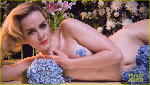 Full size of jena-malone-naked-the-shoe-music-video-02.jpg. 