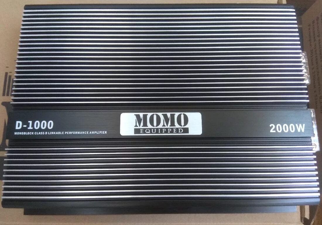 Моноблок момо. Моноблок Momo d1000. Моноблок МОМО 1.1000. Momo 2000w моноблок усилитель. Усилитель Momo d-1000 v4.