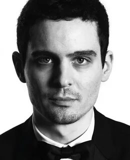 Damien Chazelle at an event for Ла-Ла Ленд (2016). gallery. 
