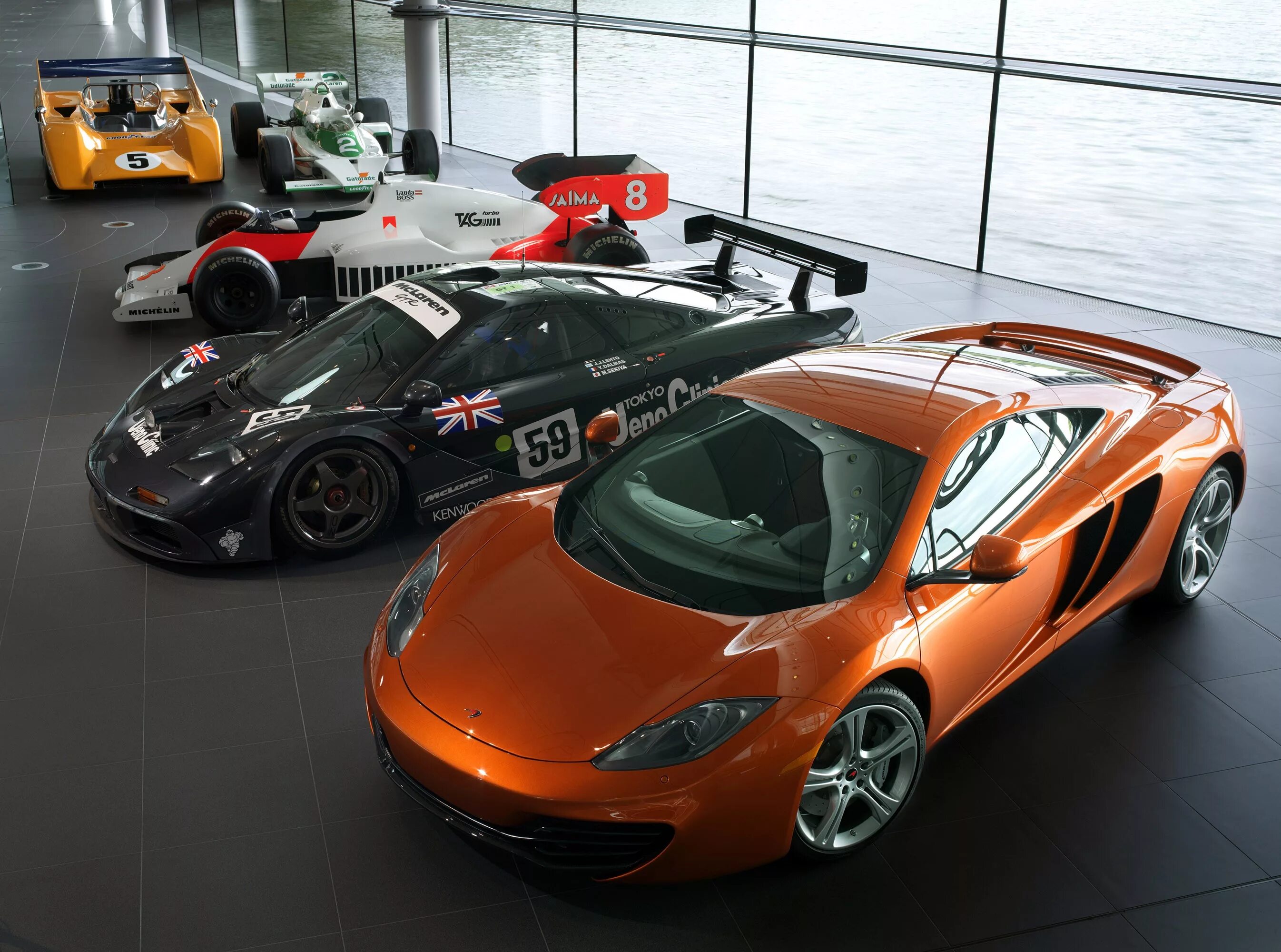 MCLAREN mp4-12c. MCLAREN mp12 c. Спорткары MCLAREN 12c. Макларен машина 2000.