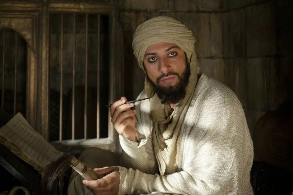 Ibn sina ученик авиценны. Великий врач ученик авиценны. Авиценна лекарь слушать. Лекарь ученик авиценны (the physician) (2013. Авиценна фильм 2013.