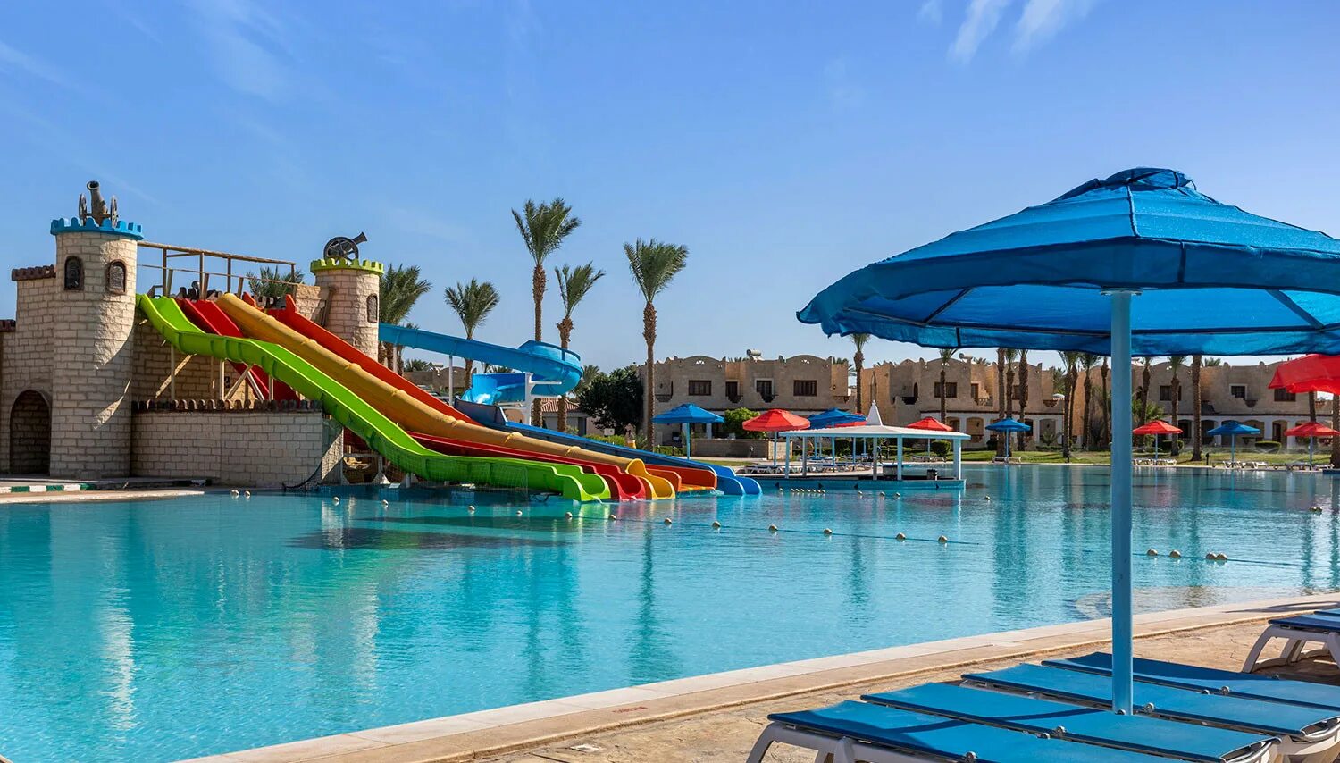 Royal lagoon aqua park resort hurghada 5. Royal lagoon resort хургада 5 египет. Royal lagoons resort aqua park. Бленд аквапарк резорт хургада. Royal lagoons aqua park resort hurghada аквапарк.