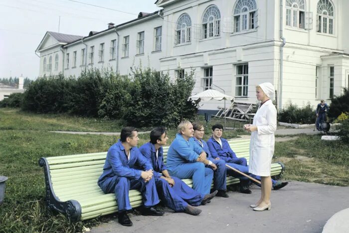 Больница Ясная Поляна Тула. Больница в Ясной Поляне Тула. Больница в Ясной Поляне Толстого. Фото Яснополянской больницы.