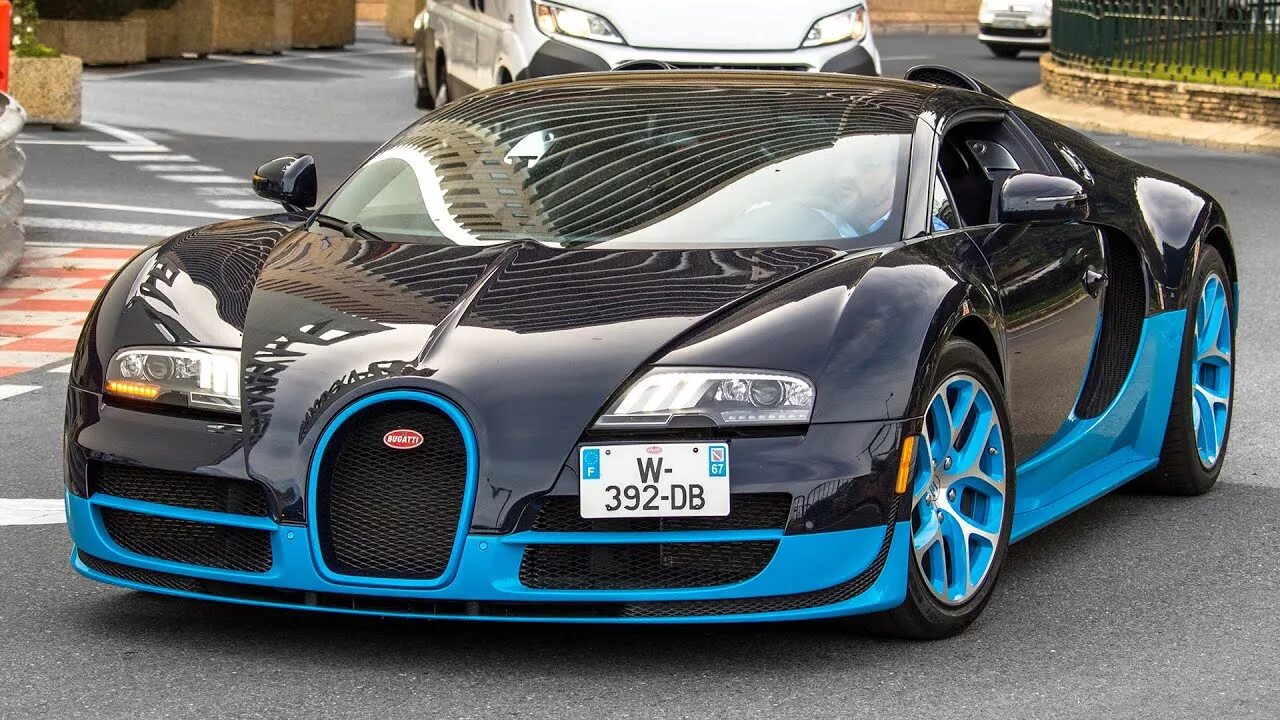 Сколько стоит автомобиль бугатти. Bugatti Veyron 16.4 Grand Sport Vitesse. Bugatti Veyron 16.4 2005. Бугатти Вейрон 2016. Bugatti Veyron Grand Sport Vitesse.